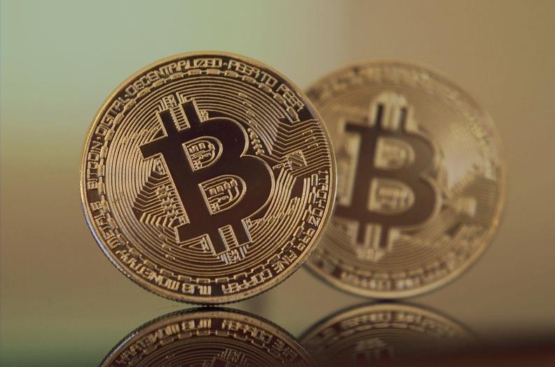 比特币持续暴跌，MSTR是否被迫抛售成焦点