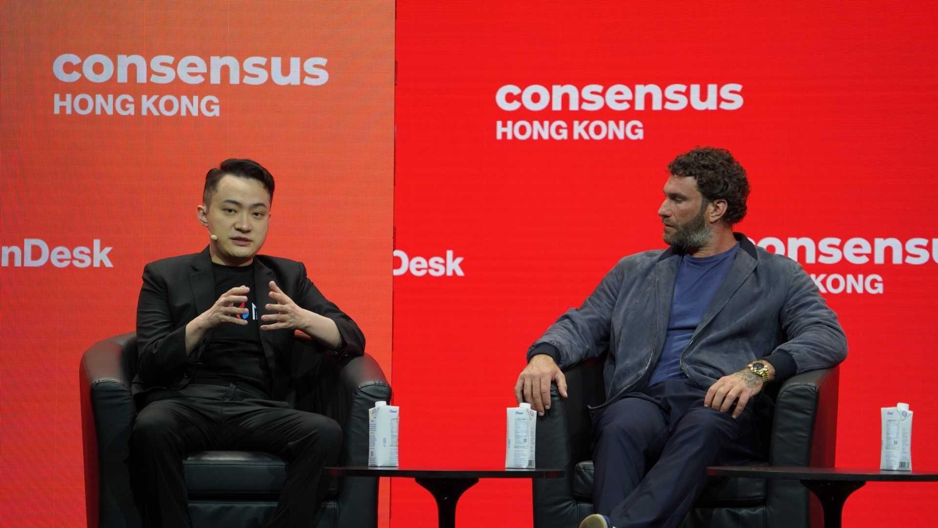 波场的贾斯廷·孙批评特朗普支持的WLFI将用户视为“私人自动取款机”，原因是进行了一笔7500万美元的去中心化金融贷款。