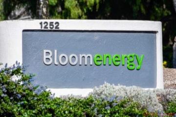 Bloom Energy (BE) 股价暴涨后暴跌18%，问题出在哪